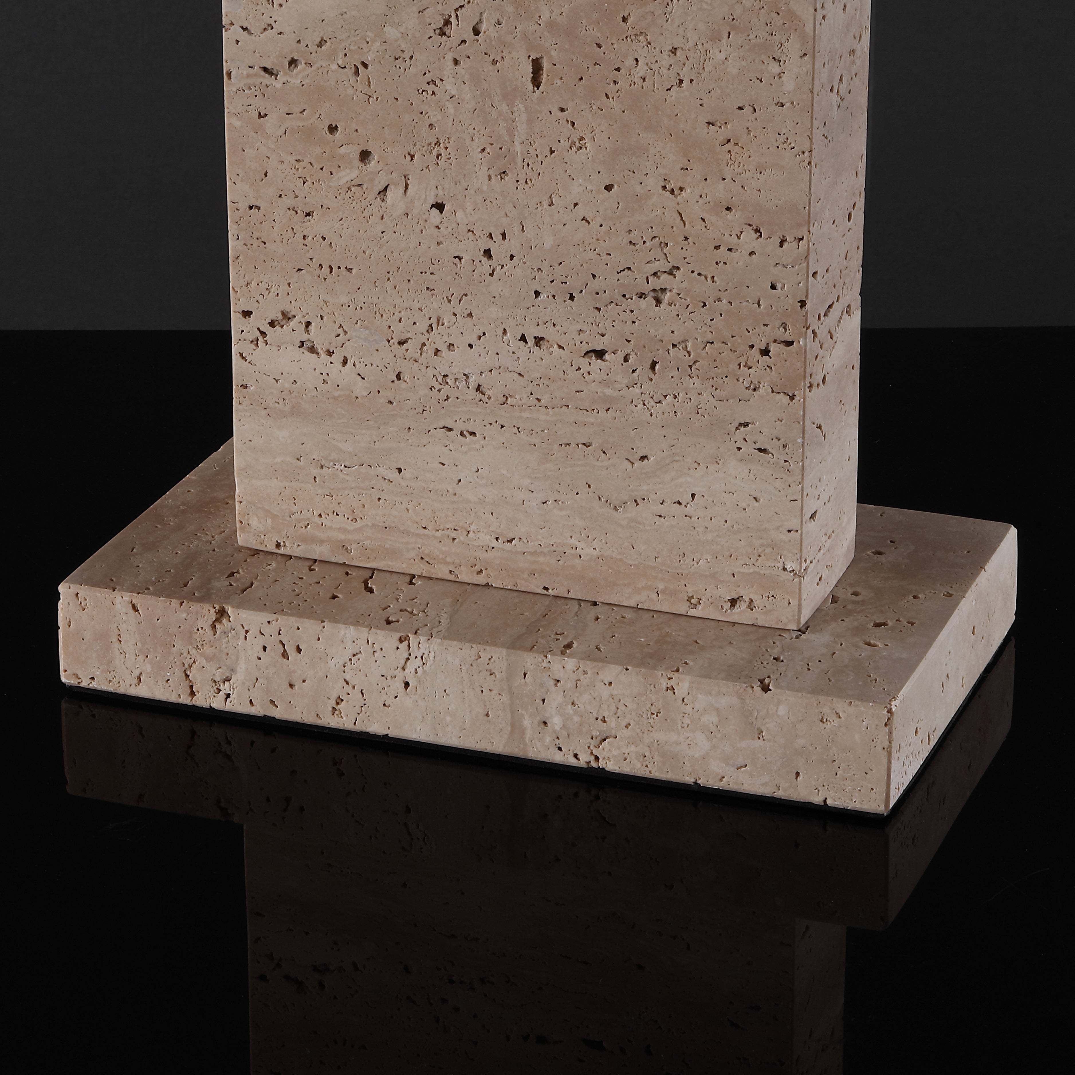 JENNABRIANA TRAVERTINE LAMP